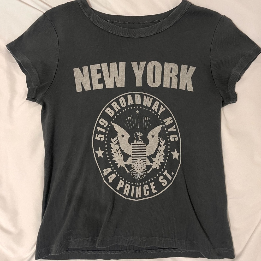 brandy melville tee